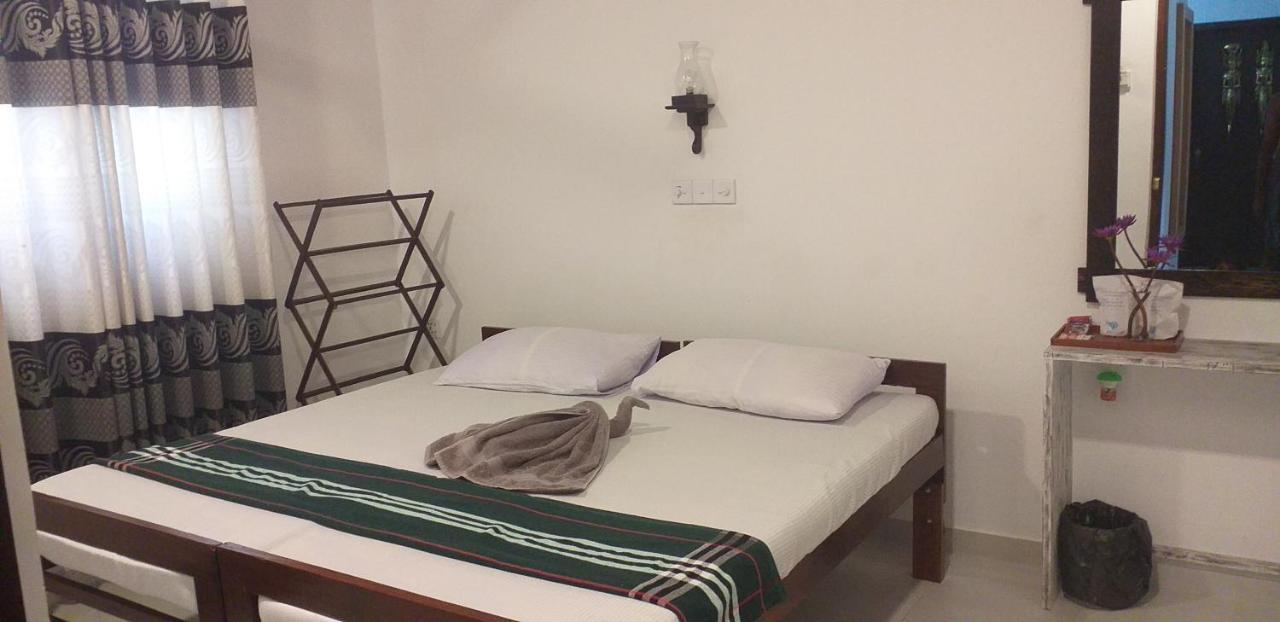 VILLA No34 HIKKADUWA Ngoại thất bức ảnh